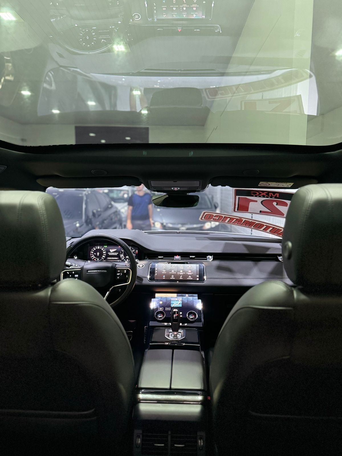 LAND ROVER   RANGE ROVER EVOQUE  2.0 P250 FLEX R-DYNAMIC SE AWD AUTOMÁTICO