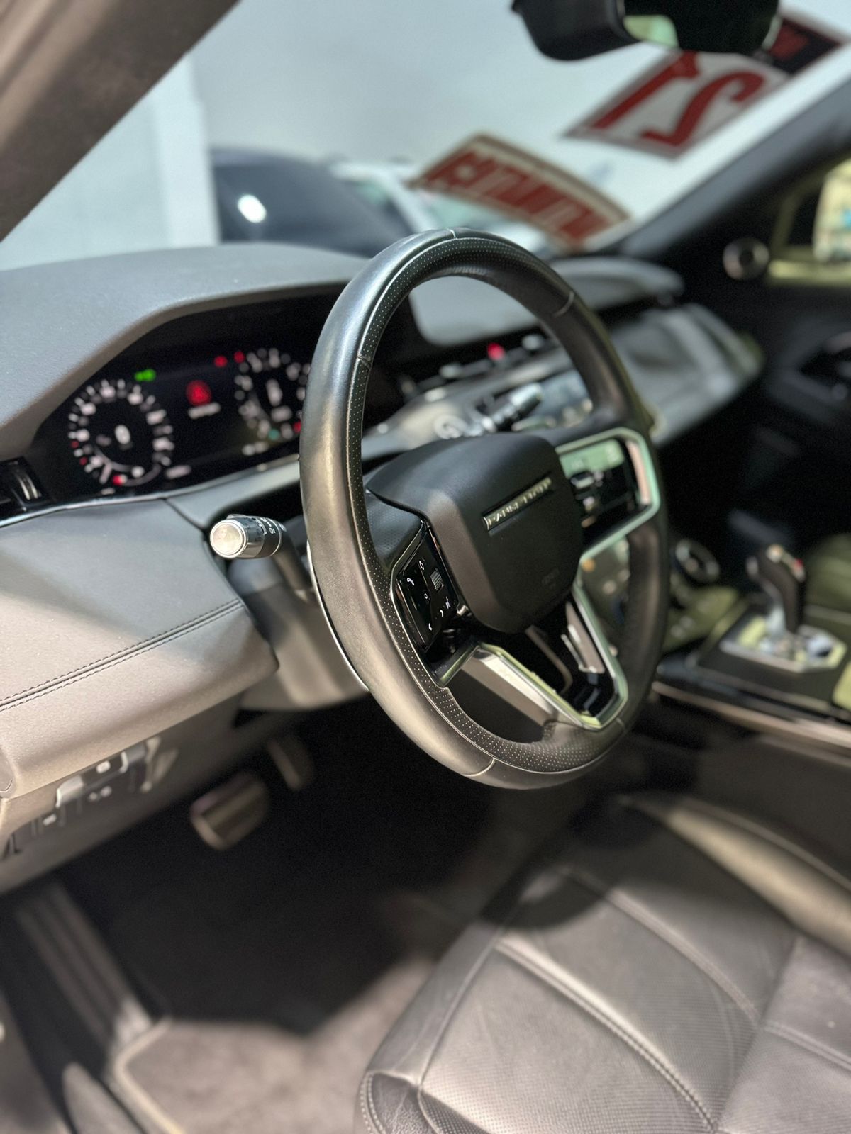 LAND ROVER   RANGE ROVER EVOQUE  2.0 P250 FLEX R-DYNAMIC SE AWD AUTOMÁTICO