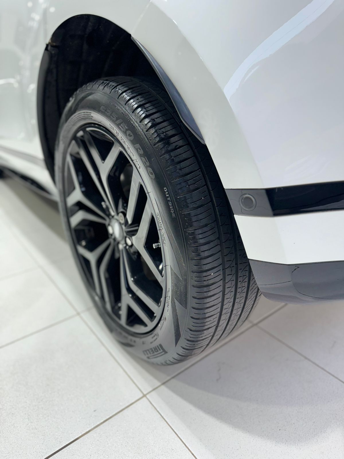 LAND ROVER   RANGE ROVER EVOQUE  2.0 P250 FLEX R-DYNAMIC SE AWD AUTOMÁTICO