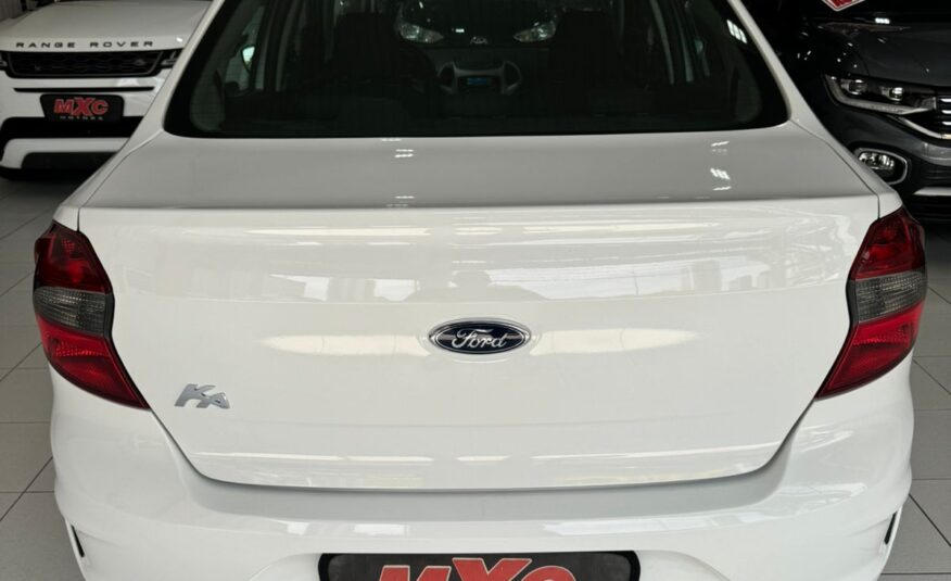 FORD / KÁ SEDAN SE 1.5