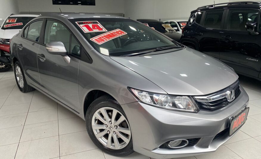 Honda / Civic LXR Automático