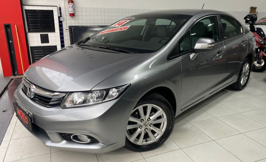 Honda / Civic LXR Automático