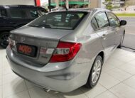 Honda / Civic LXR Automático