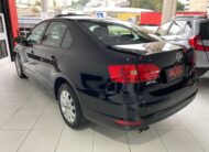 VW / Jetta 2.0 confortline