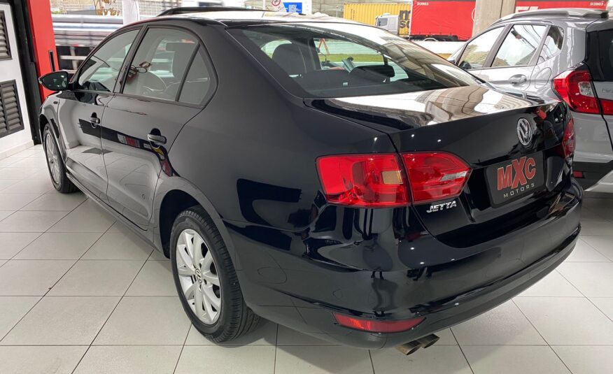 VW / Jetta 2.0 confortline