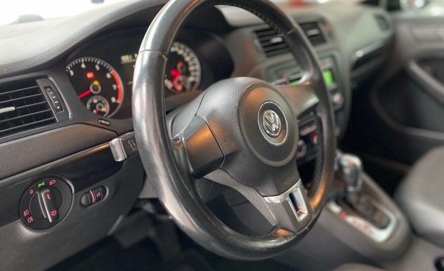 VW / Jetta 2.0 confortline