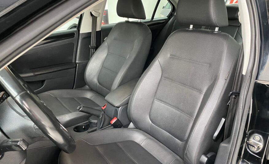 VW / Jetta 2.0 confortline