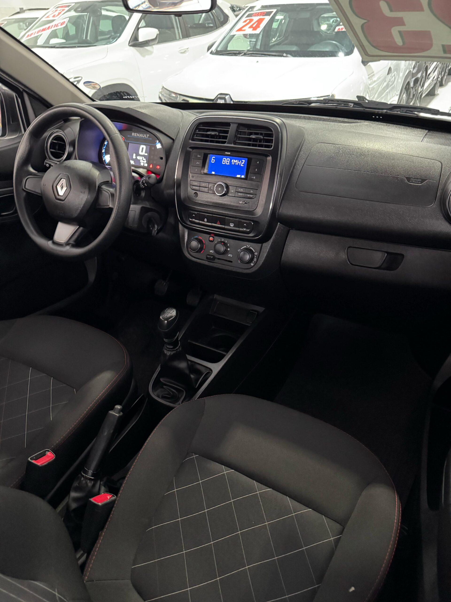 RENAULT / Kwid Zen 1.0