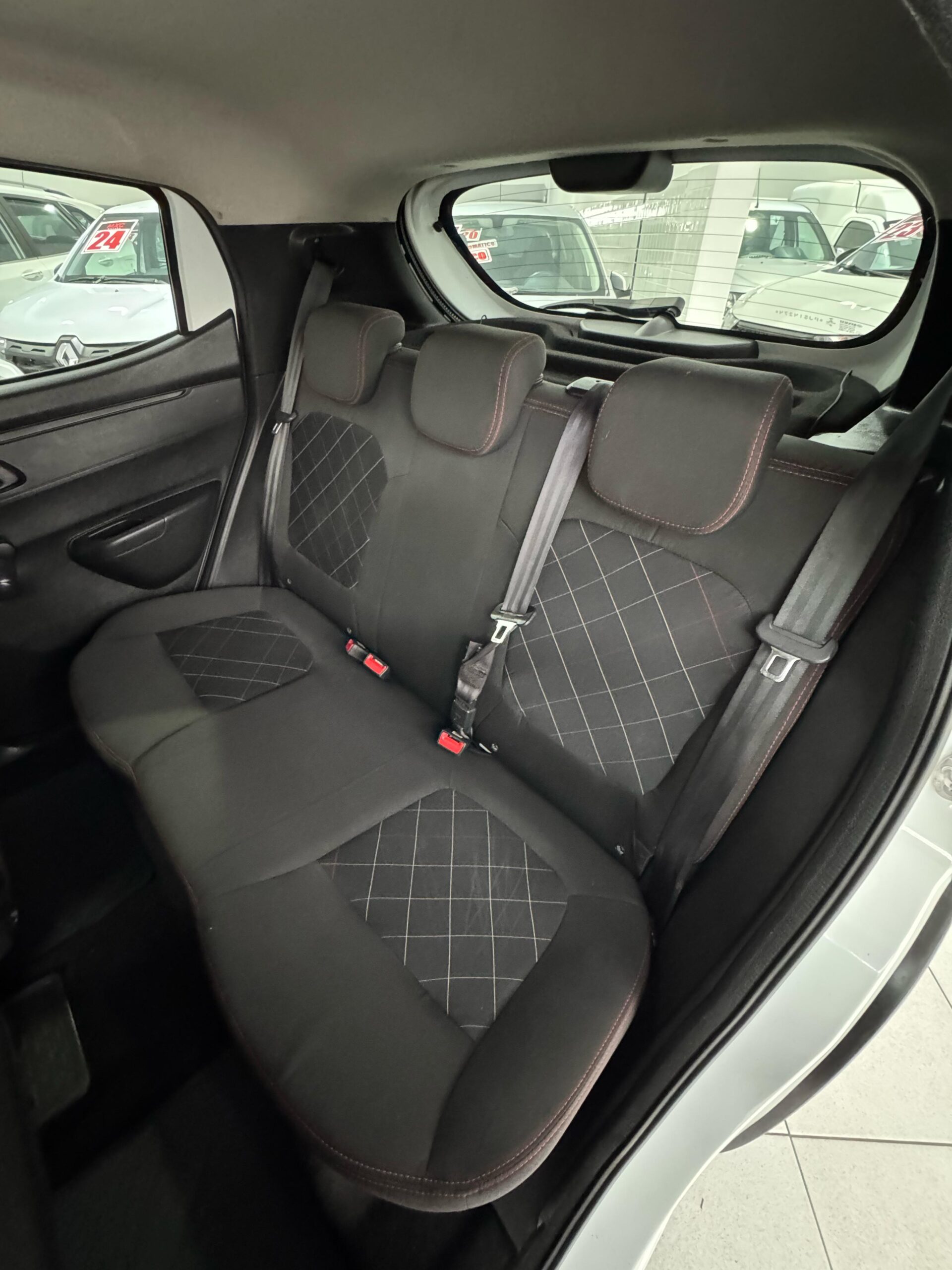 RENAULT / Kwid Zen 1.0