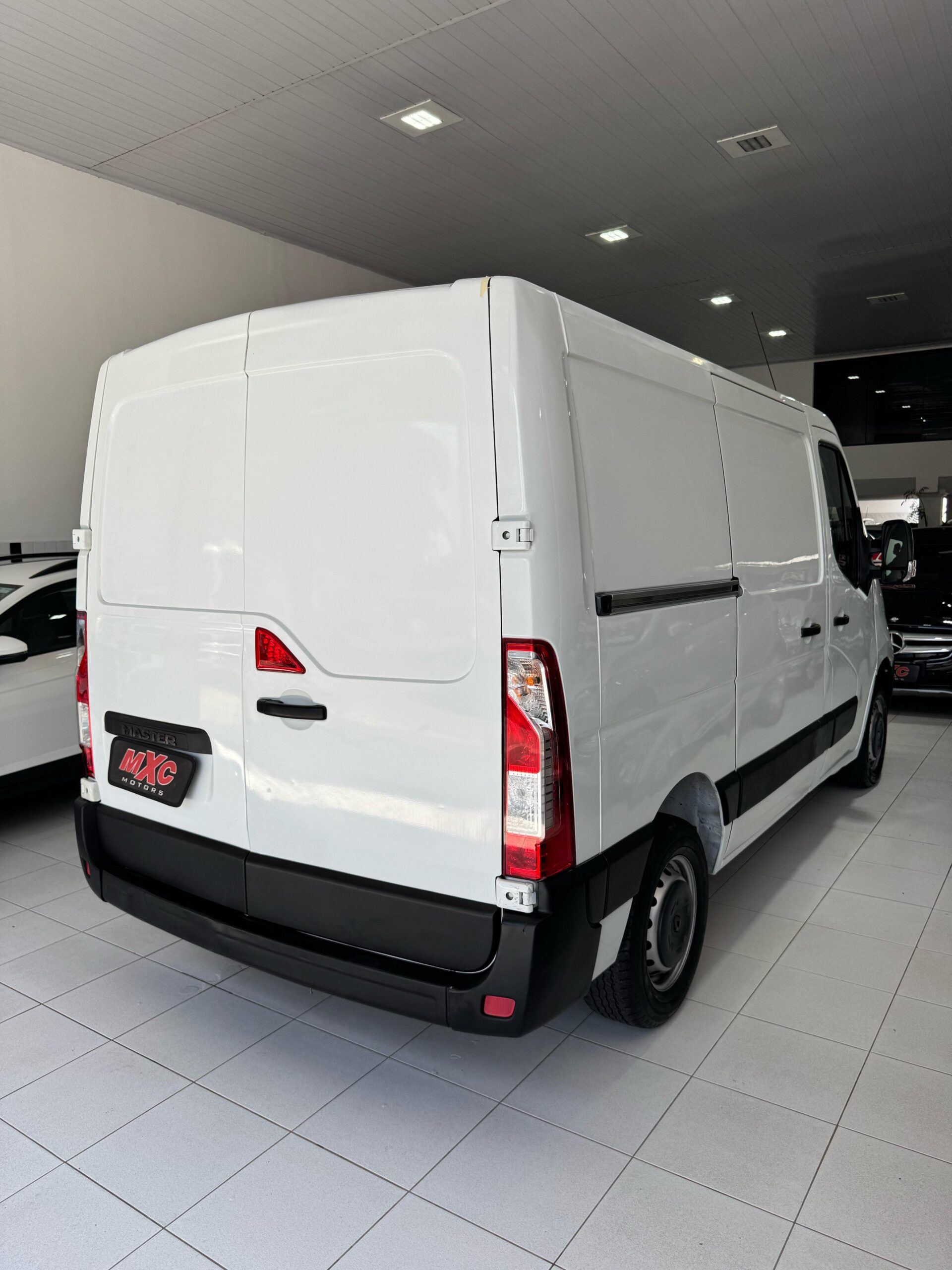 RENAULT / MASTER 2.3 DCI DIESEL FURGÃO L1H1 3P MANUAL