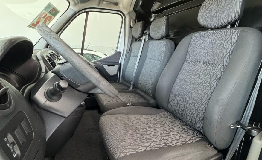 RENAULT / MASTER  2.3 DCI DIESEL FURGÃO L1H1 3P MANUAL