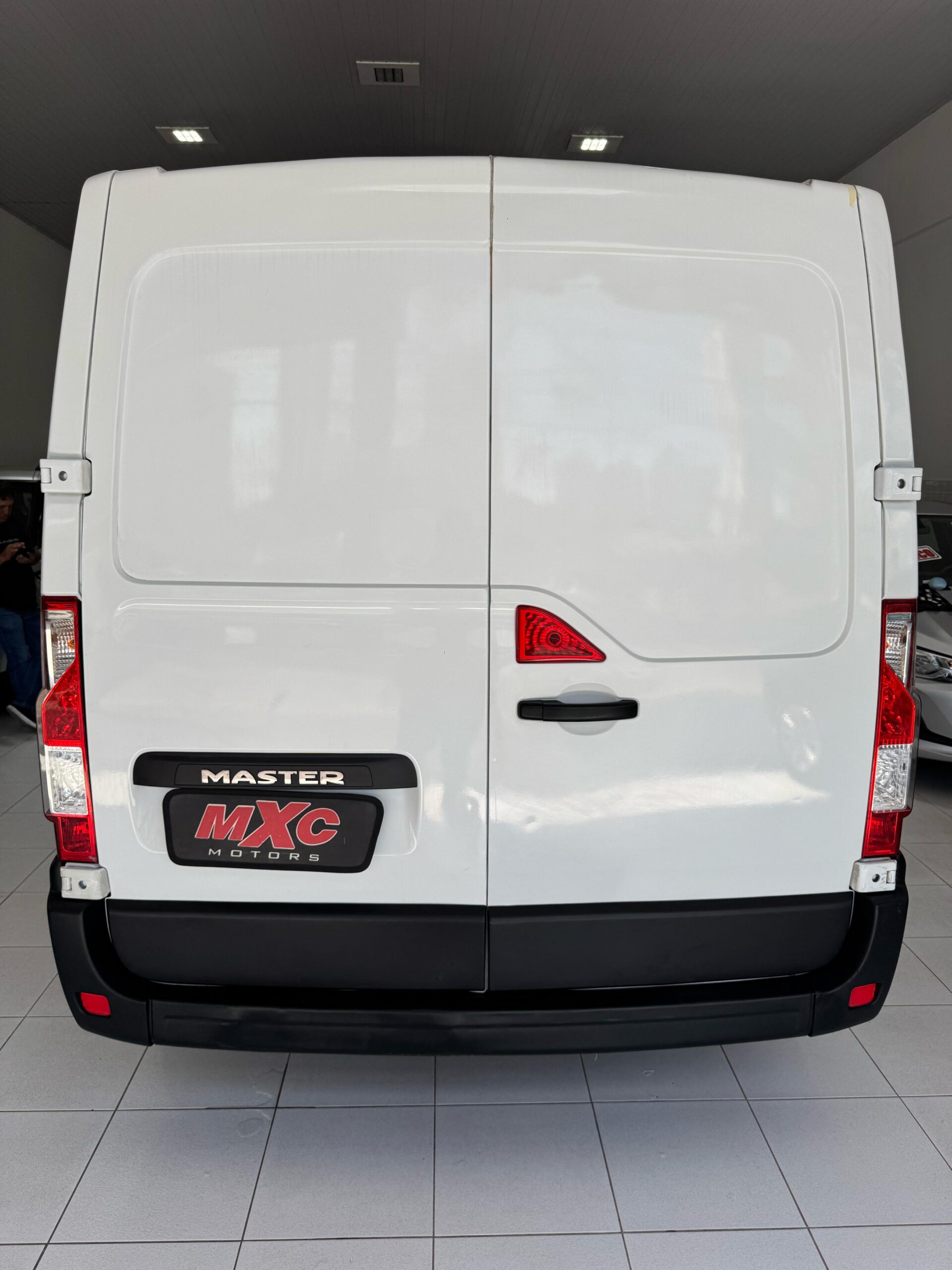 RENAULT / MASTER 2.3 DCI DIESEL FURGÃO L1H1 3P MANUAL