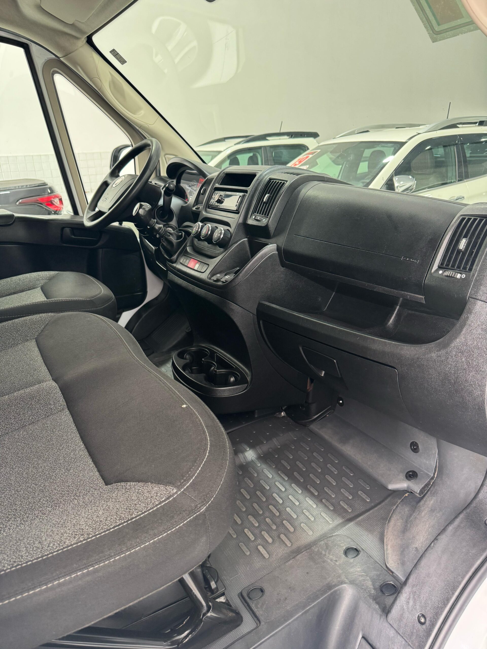 FIAT / DUCATO 2.3 MULTIJET DIESEL CARGO CURTO MANUAL