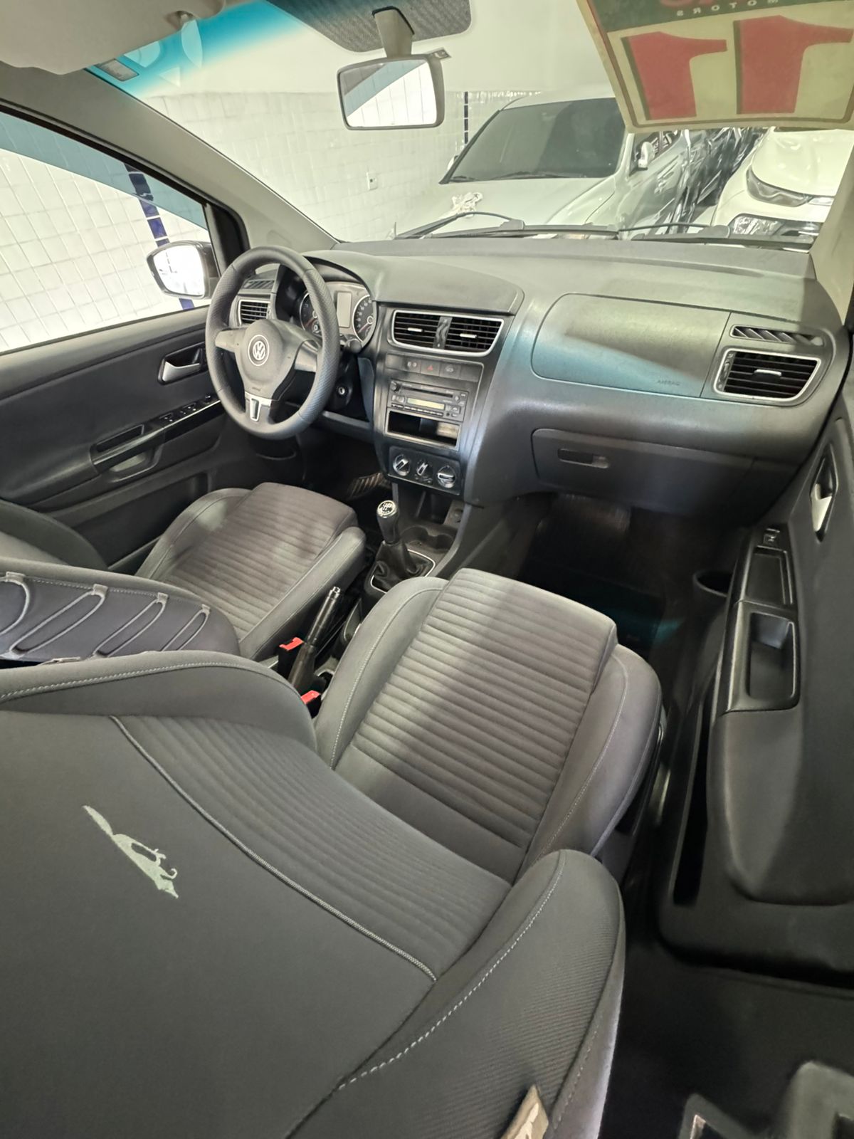 VOLKSWAGEN / CROSSFOX  1.6 MI FLEX 8V 4P MANUAL