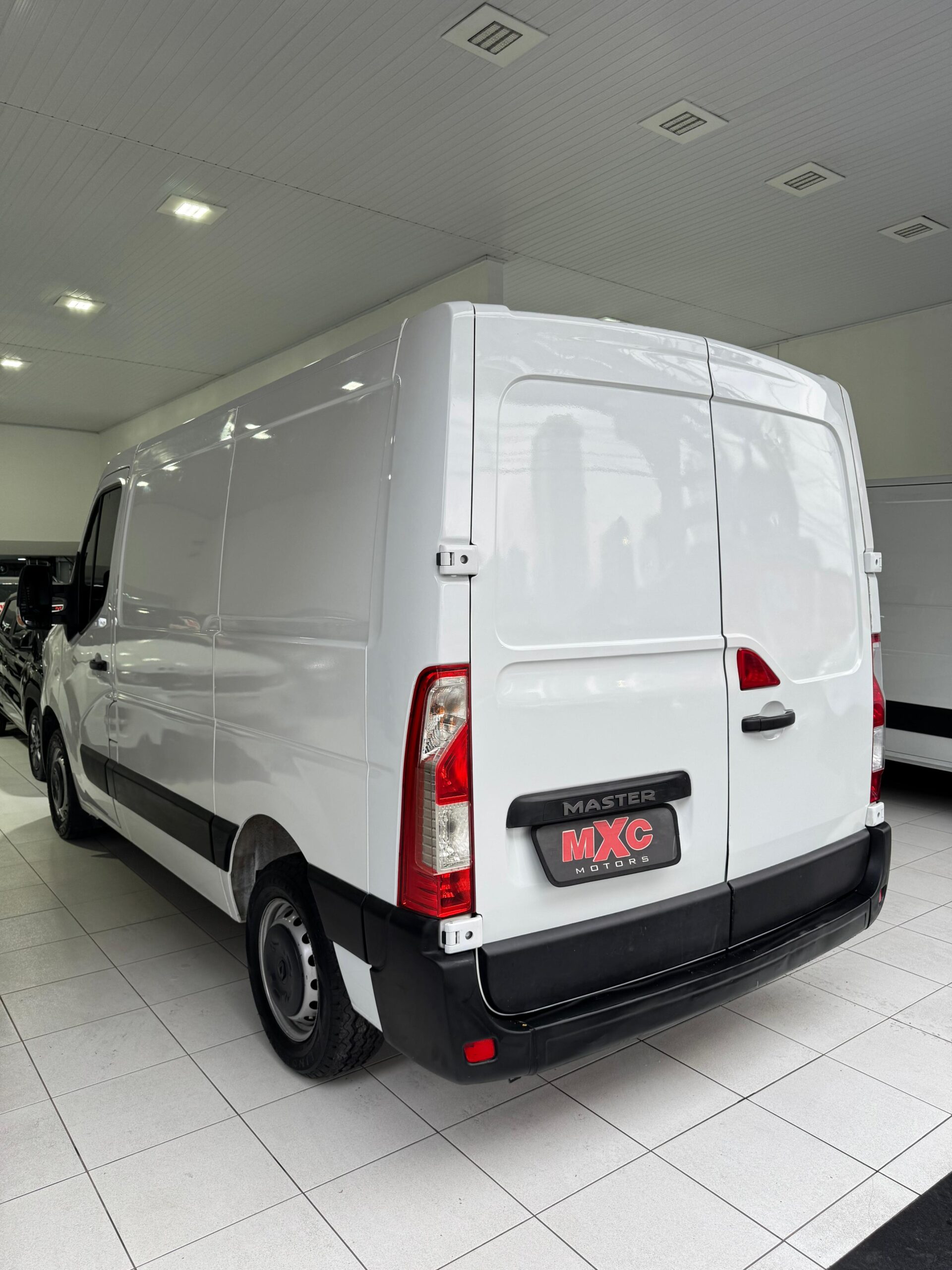 RENAULT / MASTER 2.3 DCI DIESEL FURGÃO L1H1 3P MANUAL