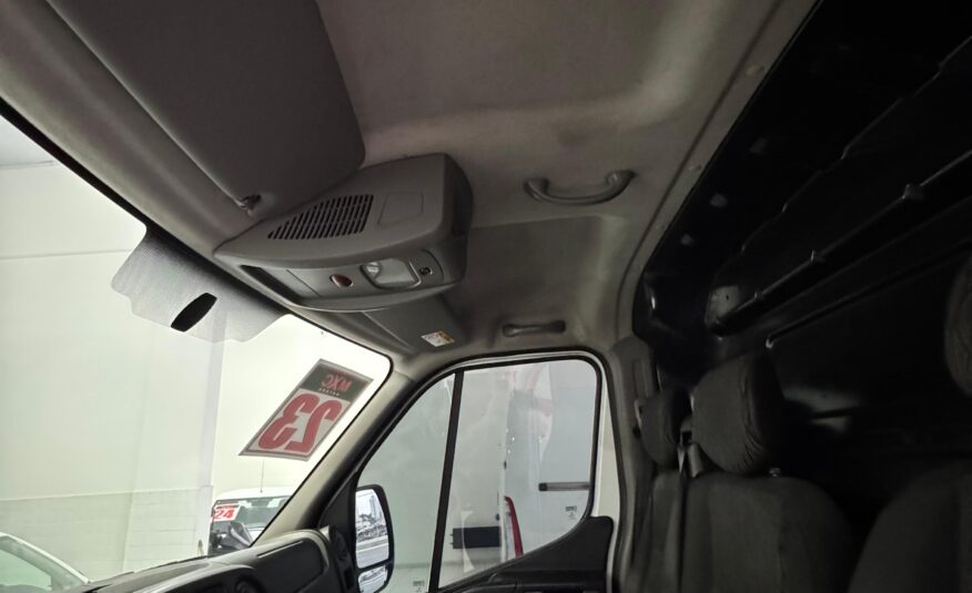 RENAULT / MASTER  2.3 DCI DIESEL FURGÃO L1H1 3P MANUAL