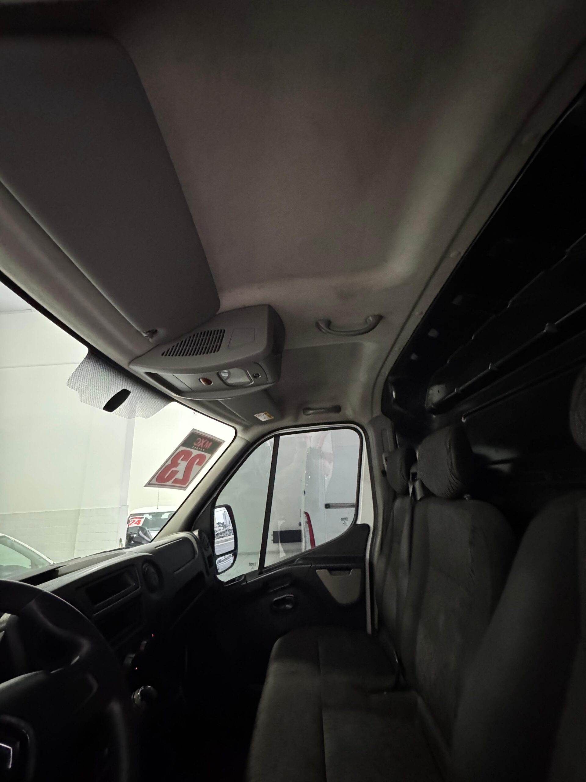 RENAULT / MASTER 2.3 DCI DIESEL FURGÃO L1H1 3P MANUAL
