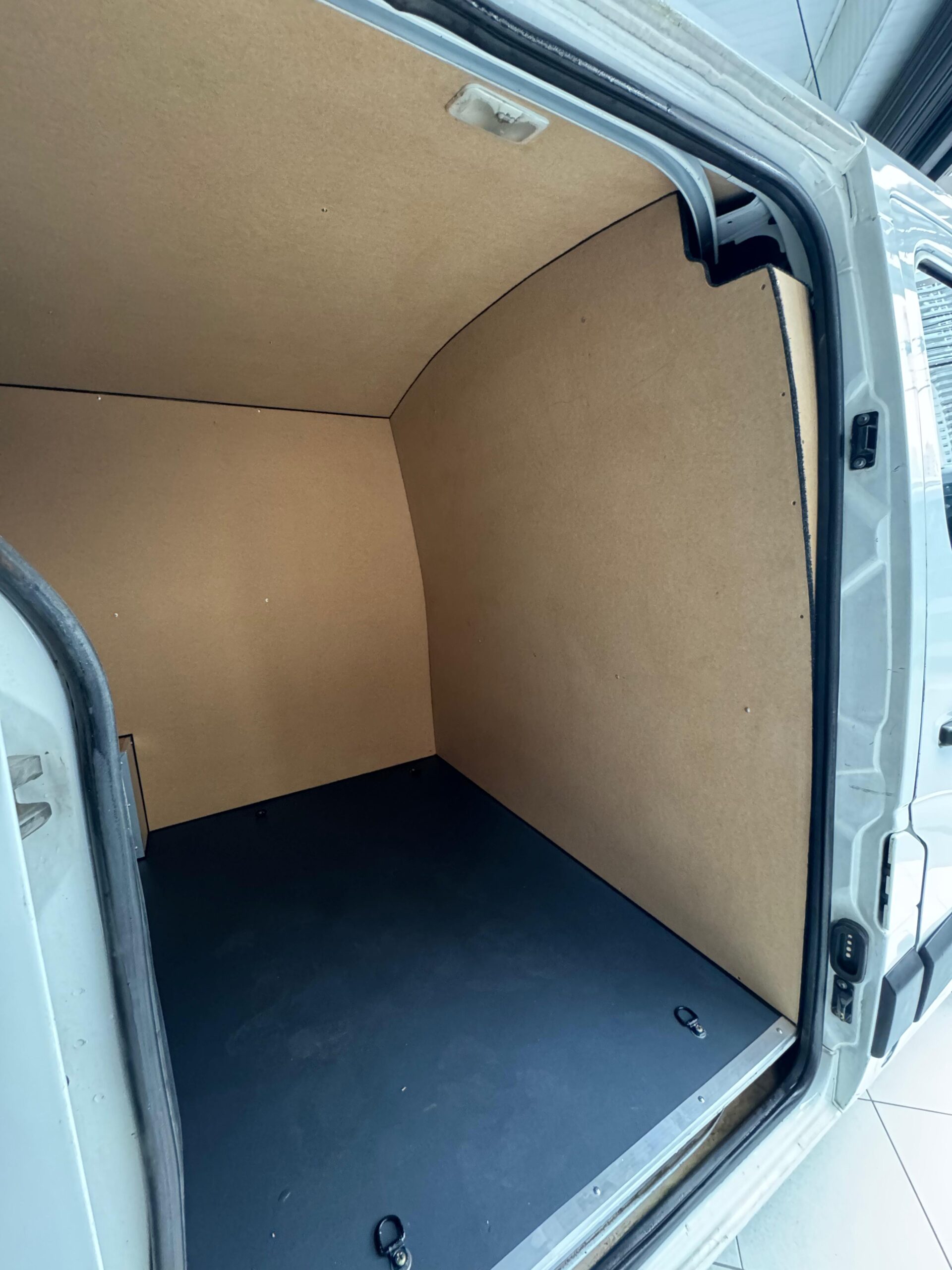 RENAULT / MASTER 2.3 DCI DIESEL FURGÃO L1H1 3P MANUAL