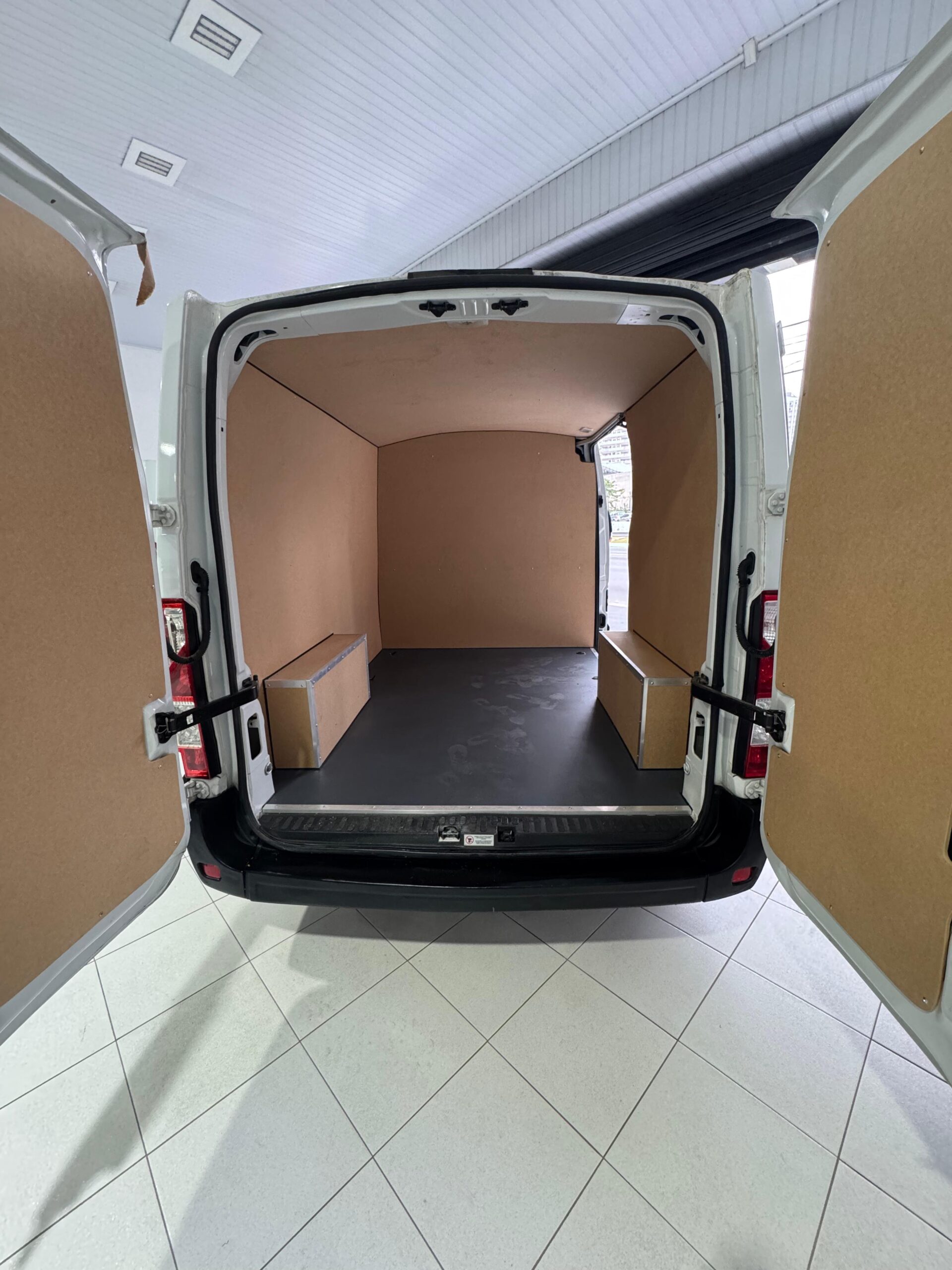 RENAULT / MASTER 2.3 DCI DIESEL FURGÃO L1H1 3P MANUAL