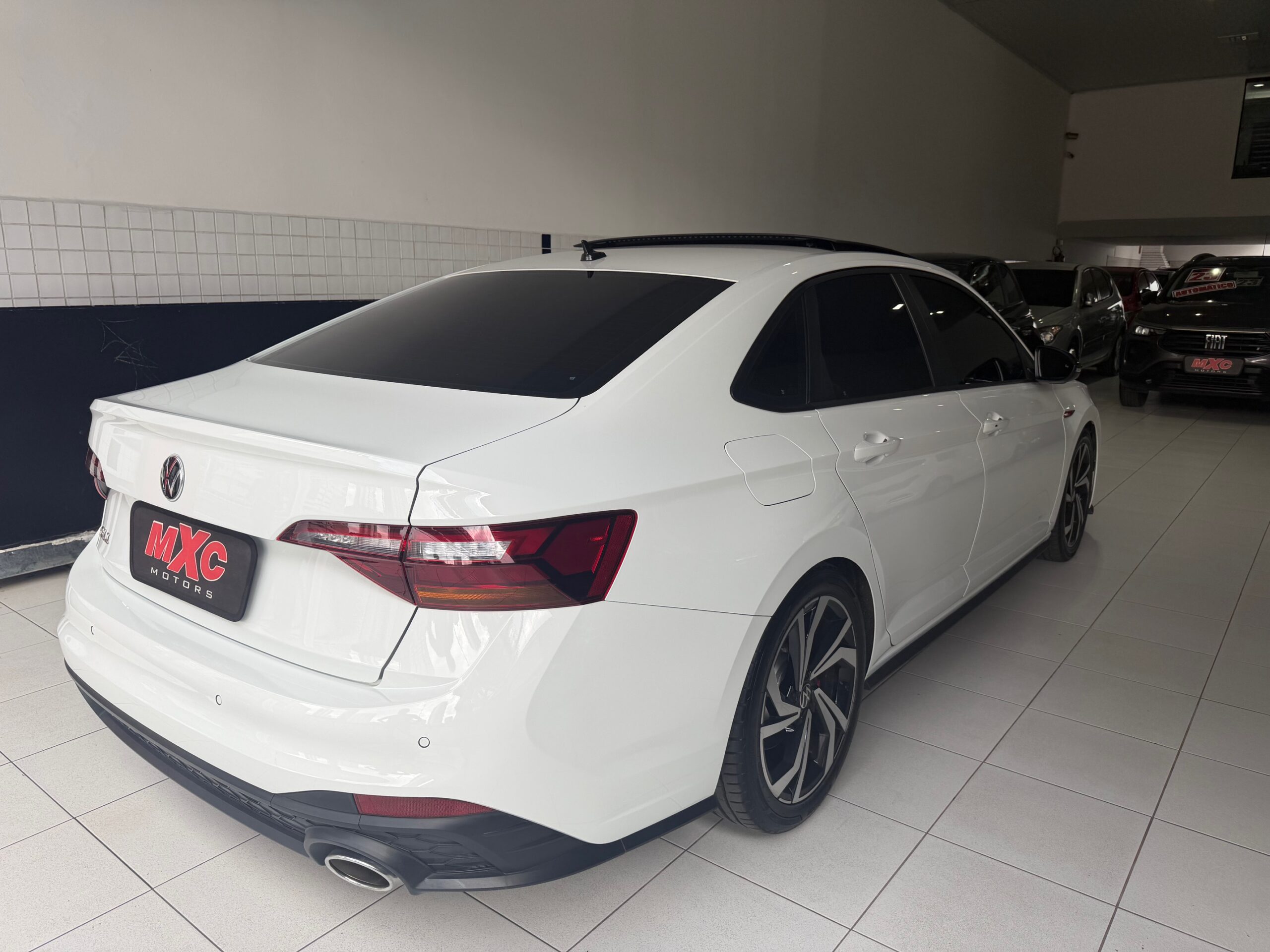 VOLKSWAGEN / JETTA  2.0 350 TSI GASOLINA GLI DSG