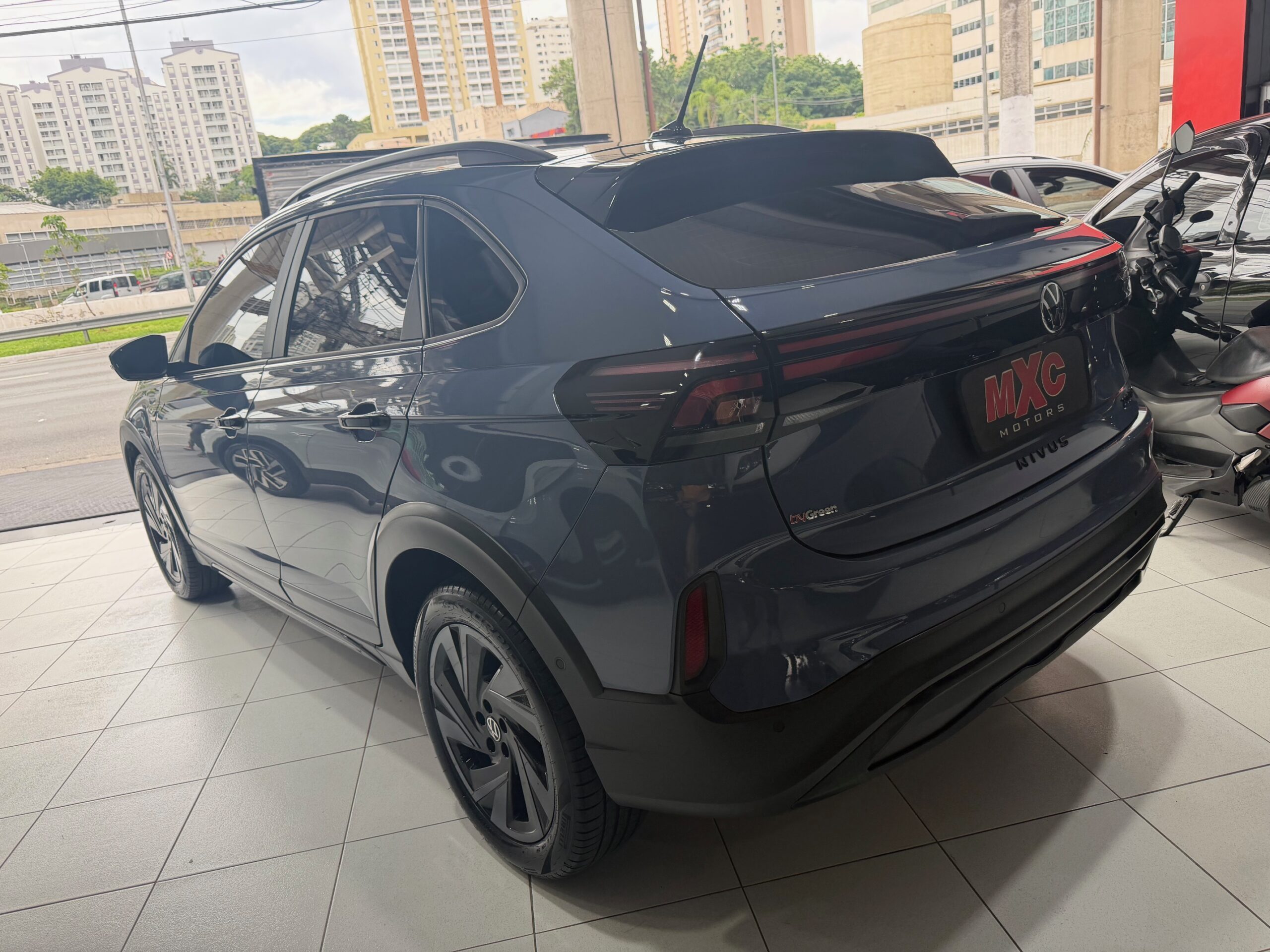 VOLKSWAGEN / NIVUS  1.0 200 TSI TOTAL FLEX HIGHLINE AUTOMÁTICO