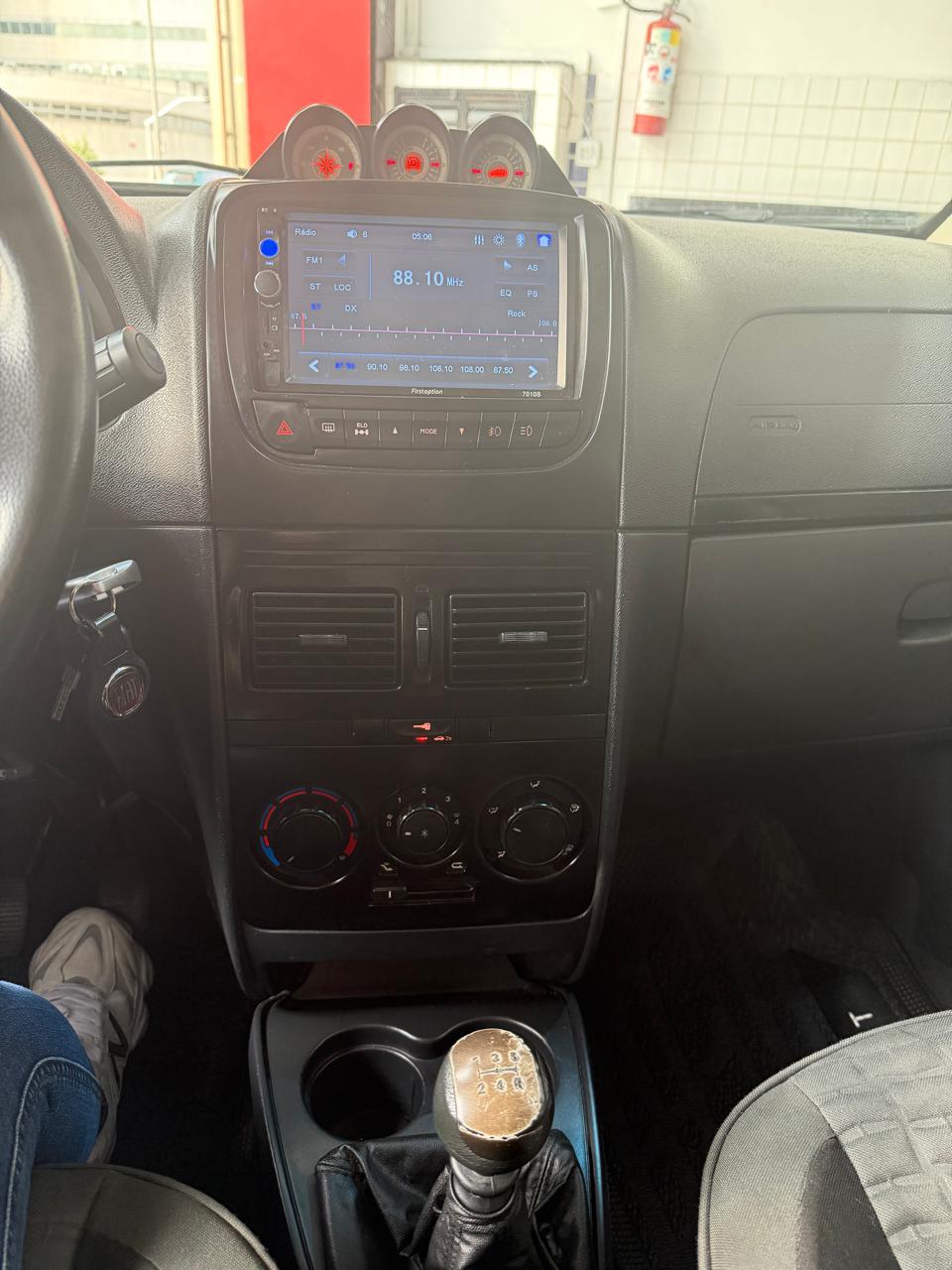 FIAT / IDEA  1.8 MPI ADVENTURE 16V FLEX 4P MANUAL