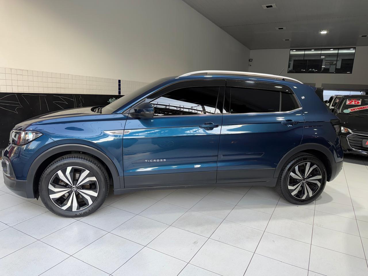 VOLKSWAGEN / T-CROSS  1.4 250 TSI TOTAL FLEX HIGHLINE AUTOMÁTICO