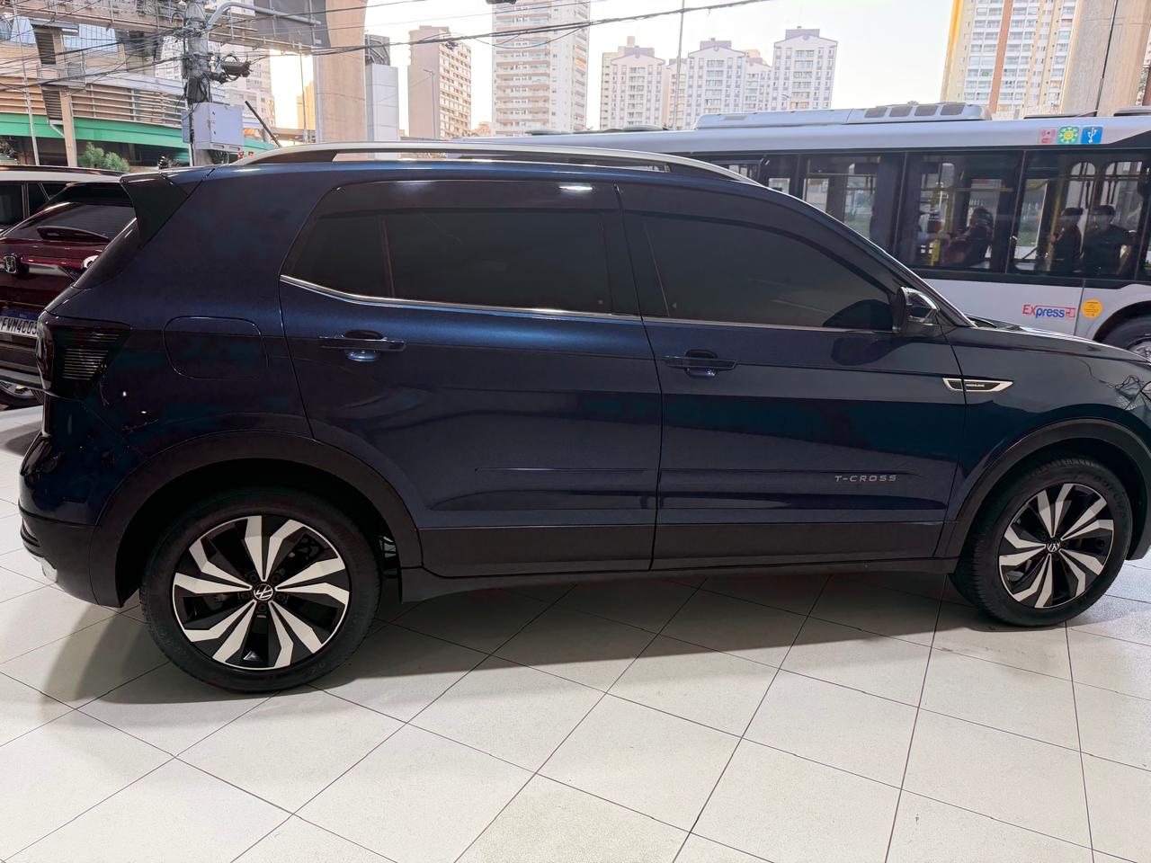 VOLKSWAGEN / T-CROSS  1.4 250 TSI TOTAL FLEX HIGHLINE AUTOMÁTICO