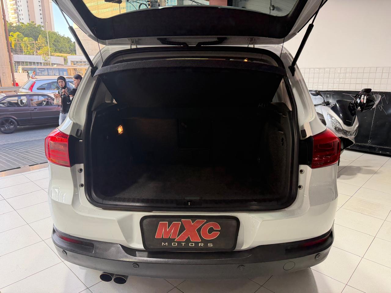 VOLKSWAGEN / TIGUAN  1.4 TSI 16V TURBO GASOLINA 4P DSG