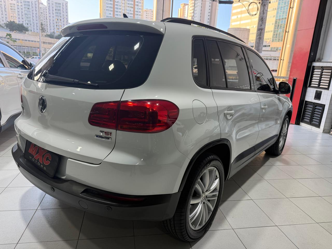 VOLKSWAGEN / TIGUAN  1.4 TSI 16V TURBO GASOLINA 4P DSG