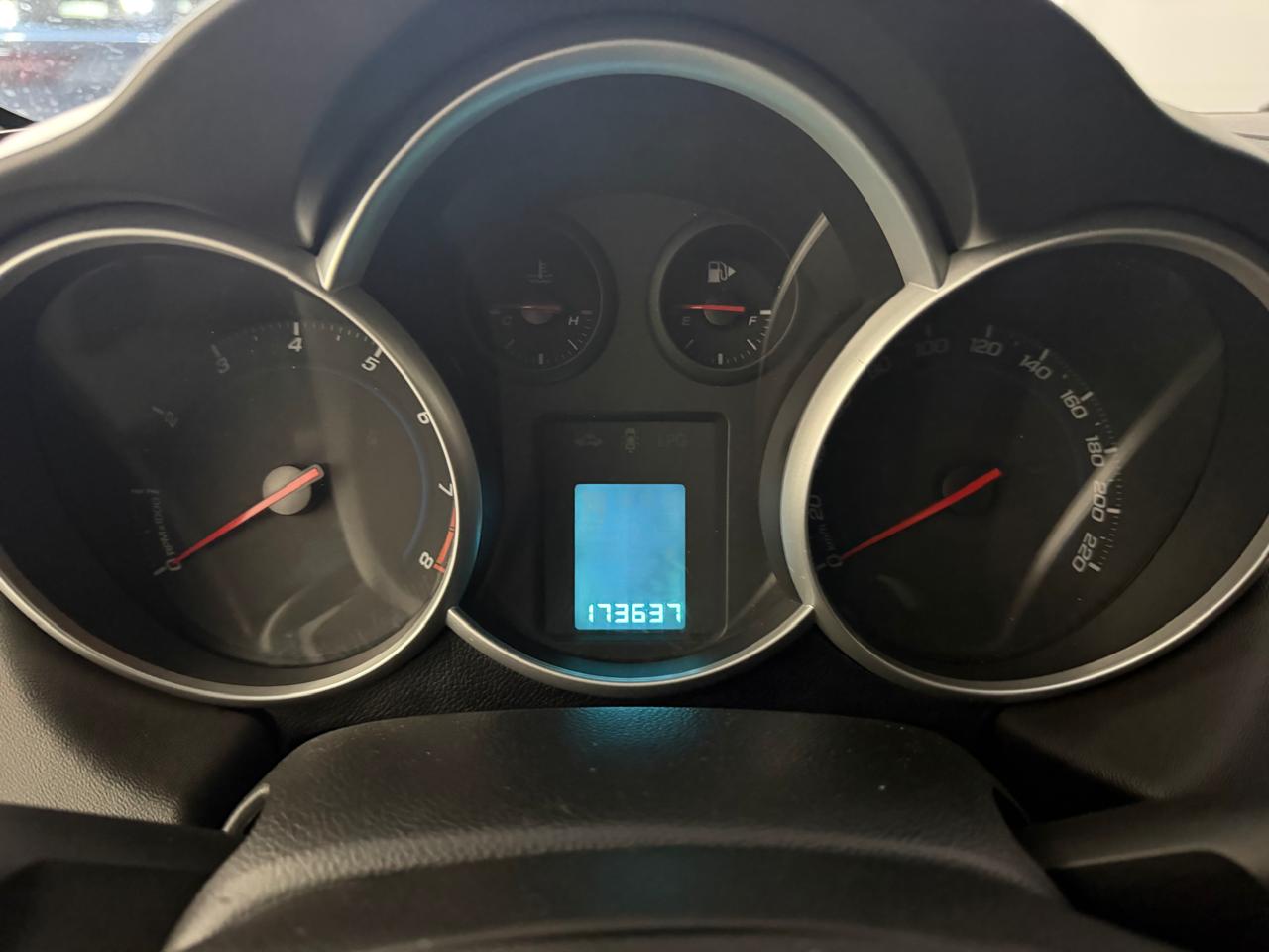 CHEVROLET / CRUZE  1.8 LT 16V FLEX 4P AUTOMÁTICO